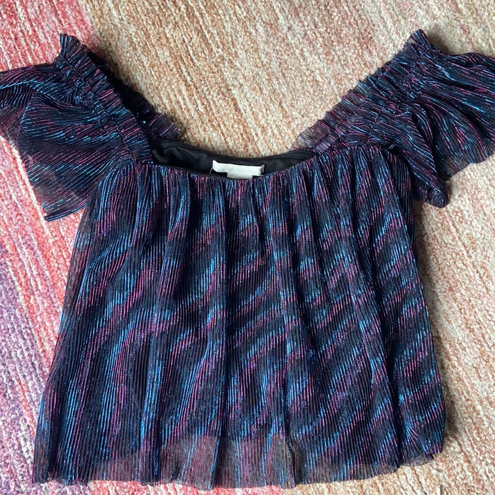 Urban outfitters top